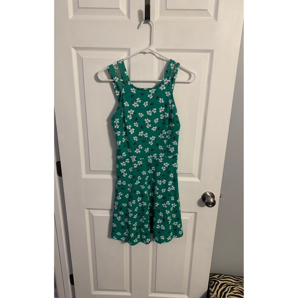 By & By dress. New with tags. Size Medium.